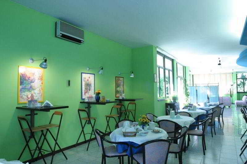 Aquamaris Hotel Sala Baganza Eksteriør billede